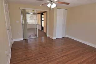 9310 Mark Twain Ln, Port Richey, FL 34668 - Photo 23