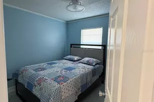 911 Maydell Dr, Tampa, FL 33619 - Photo 17