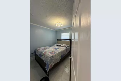 911 Maydell Drive, Tampa, FL 33619 - Photo 15