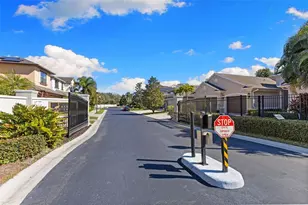 10274 Blossom Trail, Seminole, FL 33772 - Photo 49