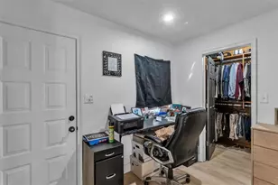 6037 Cricket Dr, Lakeland, FL 33813 - Photo 17