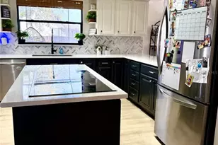 6037 Cricket Dr, Lakeland, FL 33813 - Photo 13