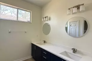 8530 Alexandra Arbor Ln, Temple Terrace, FL 33637 - Photo 21