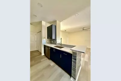 8530 Alexandra Arbor Lane, Temple Terrace, FL 33637 - Photo 15