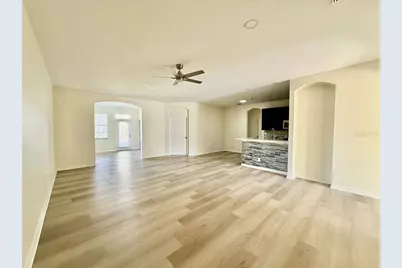 8530 Alexandra Arbor Lane, Temple Terrace, FL 33637 - Photo 9