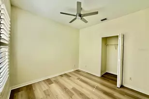 8530 Alexandra Arbor Ln, Temple Terrace, FL 33637 - Photo 5