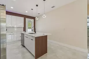 706 Lexington Blvd, Tampa, FL 33612 - Photo 15