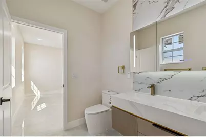 706 Lexington Boulevard, Tampa, FL 33612 - Photo 39