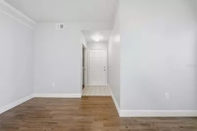 17114 Carrington Park Drive #201, Tampa, FL 33647 - Photo 5