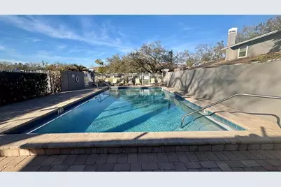 10121 Lake Oak Circle, Tampa, FL 33624 - Photo 21