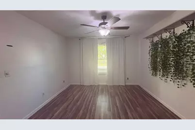 10121 Lake Oak Circle, Tampa, FL 33624 - Photo 31