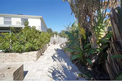 10905 Capstan Lake Drive, Riverview, FL 33579 - Photo 41