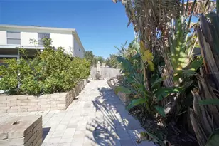 10905 Capstan Lake Dr, Riverview, FL 33579 - Photo 41