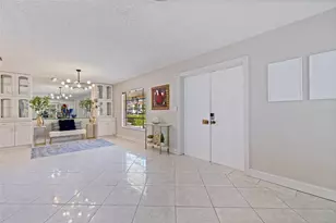290 1st St W, Tierra Verde, FL 33715 - Photo 11