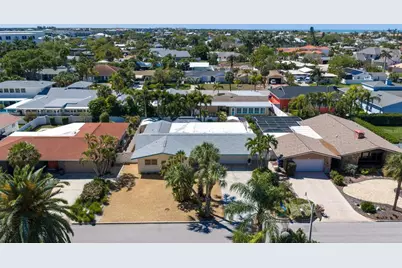290 1st Street W, Tierra Verde, FL 33715 - Photo 47