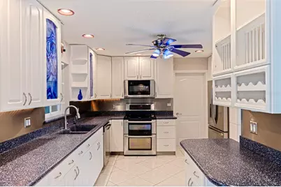 290 1st Street W, Tierra Verde, FL 33715 - Photo 21