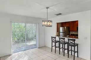 9402 Charlesberg Dr, Tampa, FL 33635 - Photo 5