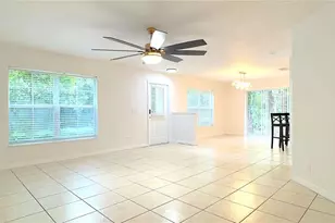 9402 Charlesberg Dr, Tampa, FL 33635 - Photo 3