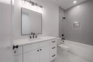 801 E North St, Tampa, FL 33604 - Photo 25