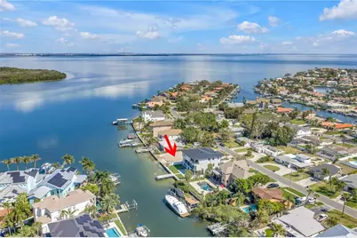 2129 Bayou Grande Boulevard NE, Saint Petersburg, FL 33703 - Photo 9