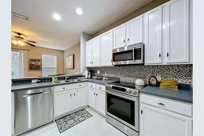 12711 Sunland Court, Tampa, FL 33625 - Photo 7