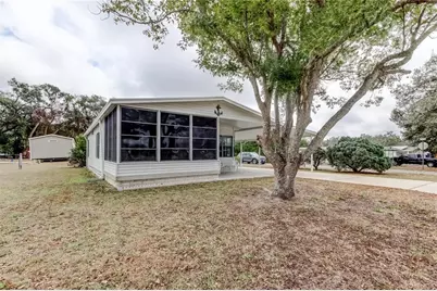 4550 Charter Street, Zephyrhills, FL 33542 - Photo 43