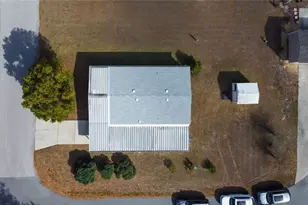 4550 Charter St, Zephyrhills, FL 33542 - Photo 9