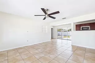 4418 W Fairview Heights, Tampa, FL 33616 - Photo 5