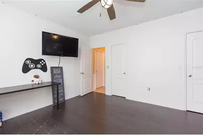 13330 Waterford Castle Drive, Dade City, FL 33525 - Photo 7