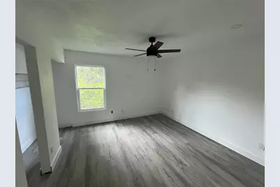 6138 Oak Cluster Circle, Tampa, FL 33634 - Photo 5