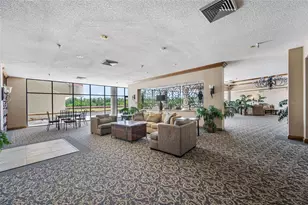 2333 Feather Sound Dr, Clearwater, FL 33762 - Photo 15