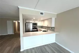 661 Poinsettia Ave, Clearwater Beach, FL 33767 - Photo 17