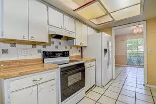 3102 Old Spring Pl, Tampa, FL 33618 - Photo 13