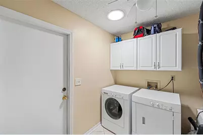 312 Thorn Hill Place, Sun City Center, FL 33573 - Photo 19