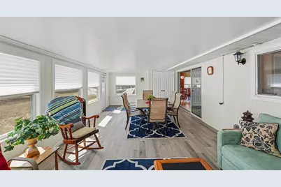 312 Thorn Hill Place, Sun City Center, FL 33573 - Photo 7