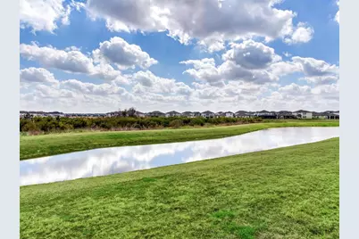 9822 Shoreline View Way, Wesley Chapel, FL 33545 - Photo 29