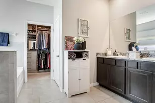 9822 Shoreline Vw Wy, Wesley Chapel, FL 33545 - Photo 15