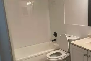 14413 Americana Cir, Tampa, FL 33613 - Photo 5