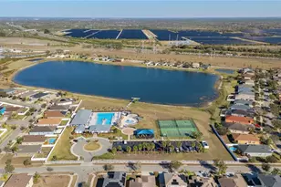 2626 Yukon Cliff Dr, Ruskin, FL 33570 - Photo 63