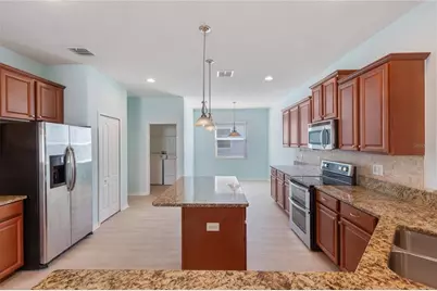 2626 Yukon Cliff Drive, Ruskin, FL 33570 - Photo 11
