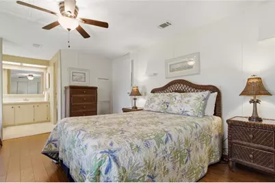 5533 Regal Way, Zephyrhills, FL 33541 - Photo 21