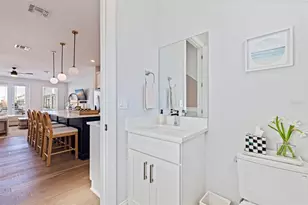 4749 Legacy Park Dr, Tampa, FL 33611 - Photo 17