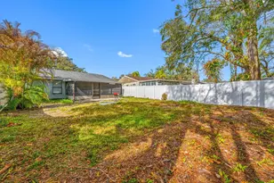 12413 Hidden Brook Dr, Tampa, FL 33624 - Photo 15