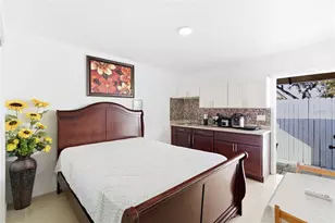 8907 N Tampa St, Tampa, FL 33604 - Photo 33