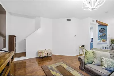 18101 Paradise Point Drive W, Tampa, FL 33647 - Photo 5