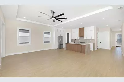 4403 43rd Street N, Saint Petersburg, FL 33714 - Photo 5