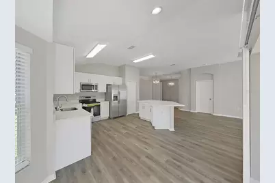 705 Straw Lake Drive, Brandon, FL 33510 - Photo 17