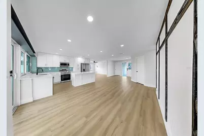 6515 Santiago Court, Apollo Beach, FL 33572 - Photo 13