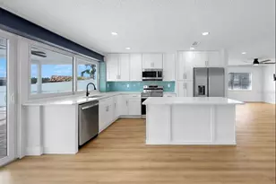 6515 Santiago Ct, Apollo Beach, FL 33572 - Photo 9