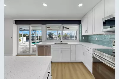 6515 Santiago Court, Apollo Beach, FL 33572 - Photo 11